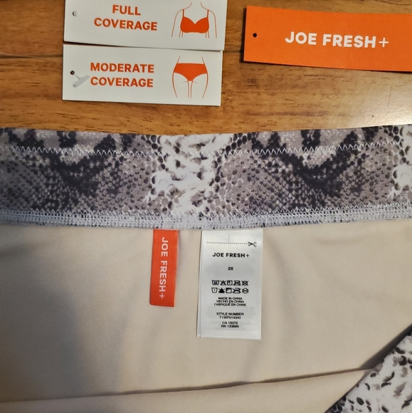 Roxy Earle X Joe Fresh Snakeskin Bathing suit - Picture 3 of 8